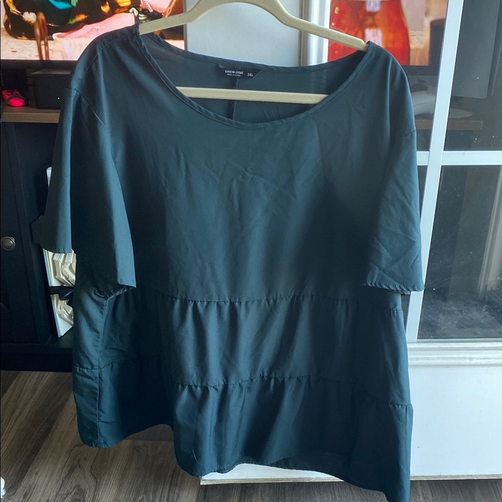 Women's Black Top